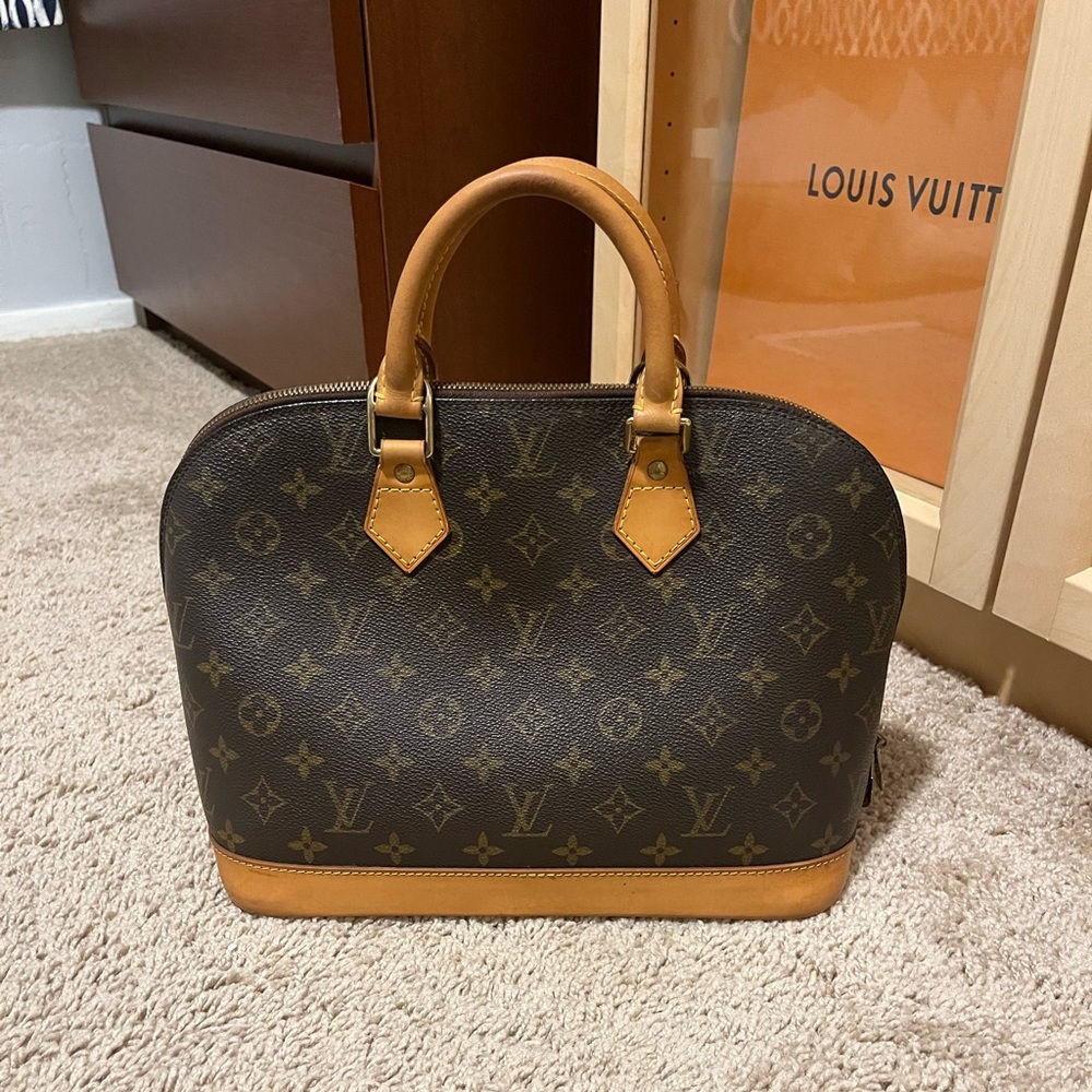 Louis Vuitton Alma